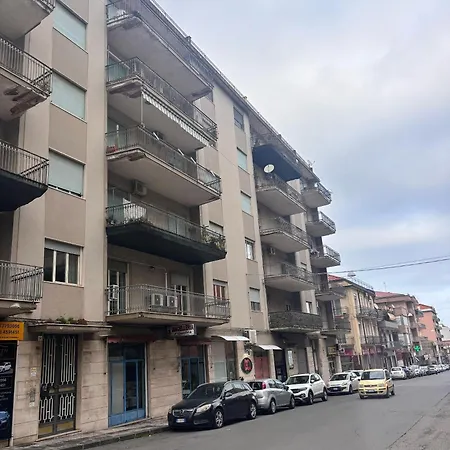 Stanza Tripla In Affitto * Giarre