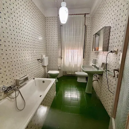 Stanza Tripla In Affitto * Giarre