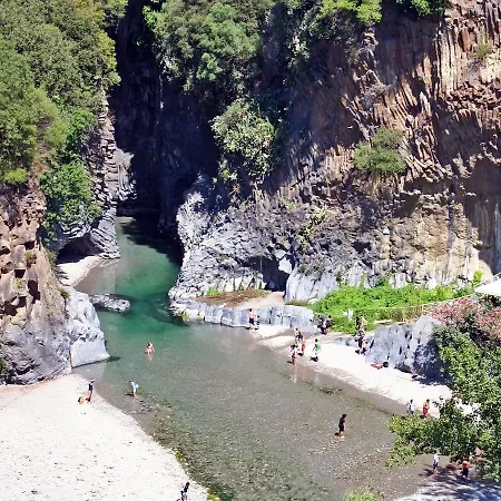 Stanza Tripla In Affitto Alojamento de Turismo Selvagem